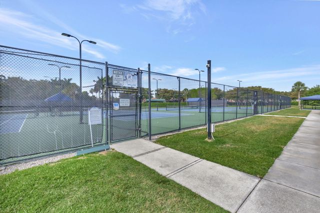 21633 Lynhurst Way, Boca Raton, FL 33428
