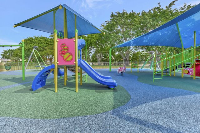 21633 Lynhurst Way, Boca Raton, FL 33428