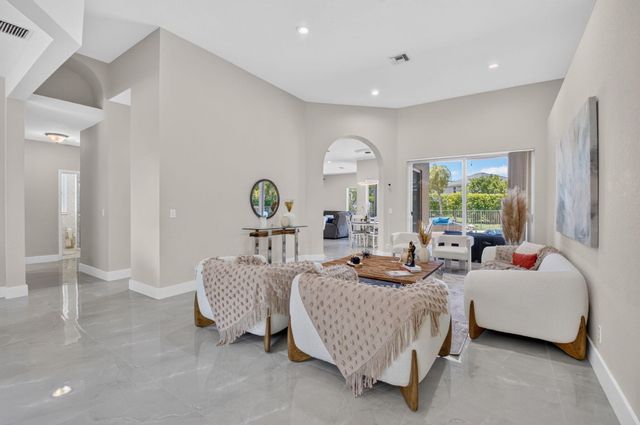 21633 Lynhurst Way, Boca Raton, FL 33428