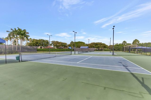 21633 Lynhurst Way, Boca Raton, FL 33428