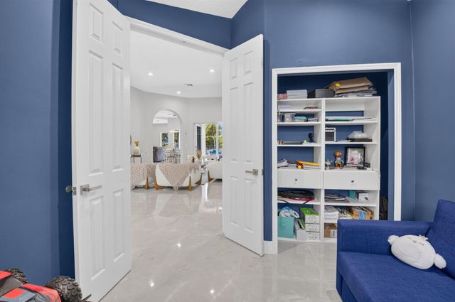 21633 Lynhurst Way, Boca Raton, FL 33428