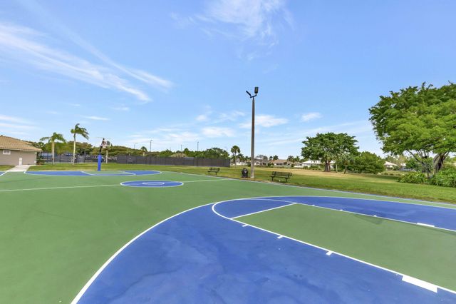 21633 Lynhurst Way, Boca Raton, FL 33428