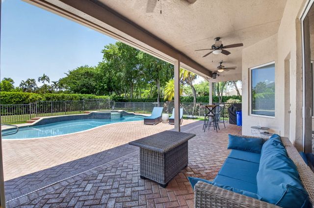 21633 Lynhurst Way, Boca Raton, FL 33428
