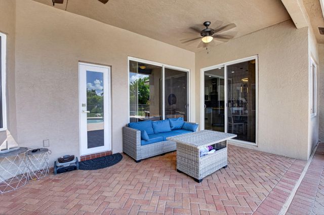21633 Lynhurst Way, Boca Raton, FL 33428