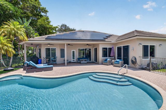 21633 Lynhurst Way, Boca Raton, FL 33428