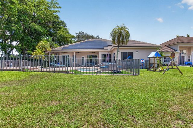 21633 Lynhurst Way, Boca Raton, FL 33428