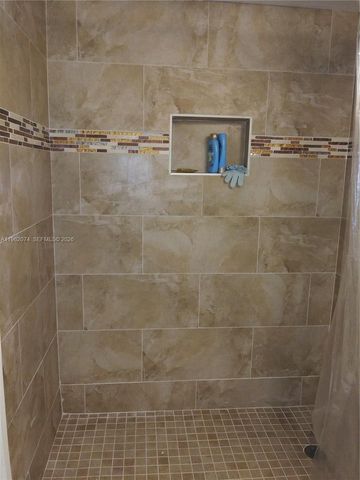 4172 Inverrary Drive 310, Lauderhill, FL 33319