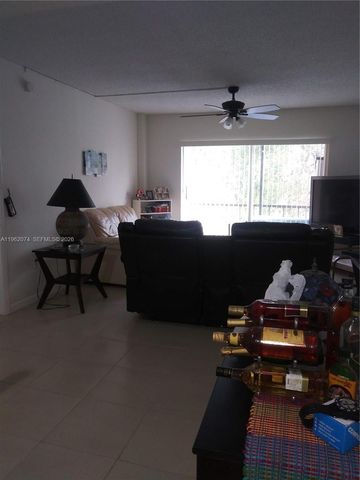 4172 Inverrary Drive 310, Lauderhill, FL 33319
