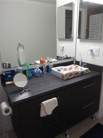 4172 Inverrary Drive 310, Lauderhill, FL 33319