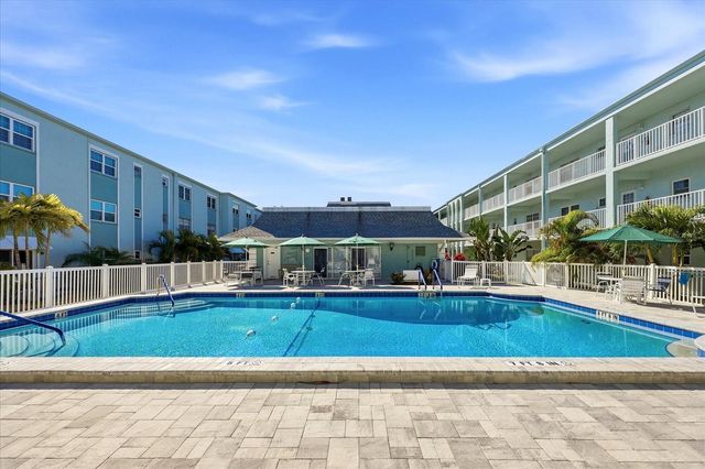 1706 BELLEAIR FOREST DRIVE 128, Belleair, FL 33756