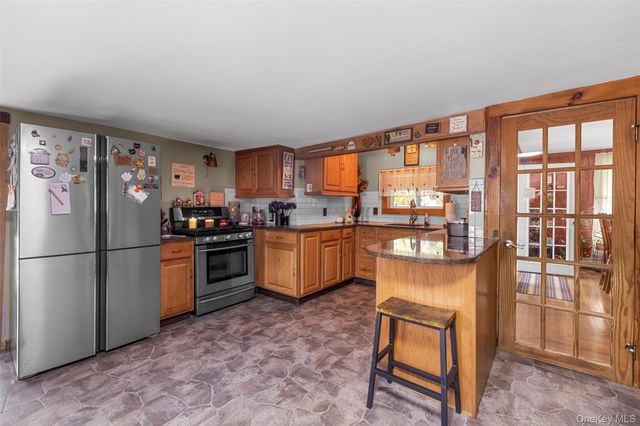 421 Orchard Drive, Wallkill, NY 12589