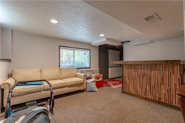 540 Carver Street NW, Massillon, OH 44647