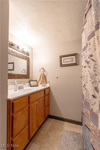 540 Carver Street NW, Massillon, OH 44647