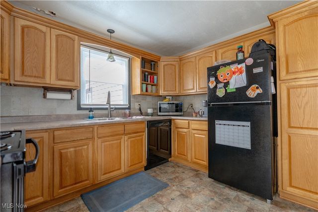 540 Carver Street NW, Massillon, OH 44647