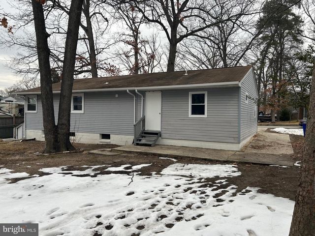 8009 WOODHOLME CIR, Pasadena, MD 21122