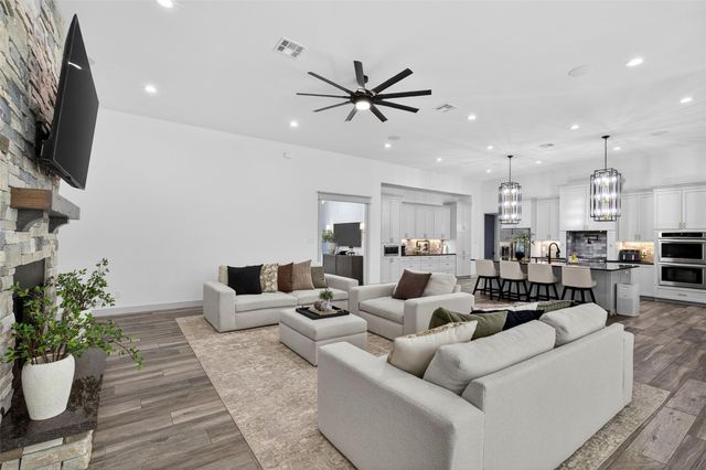 8778 Catamaran Way, Montgomery, TX 77316