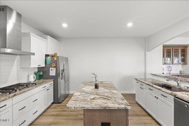 1012 Foggy Point Trail, Knightdale, NC 27545