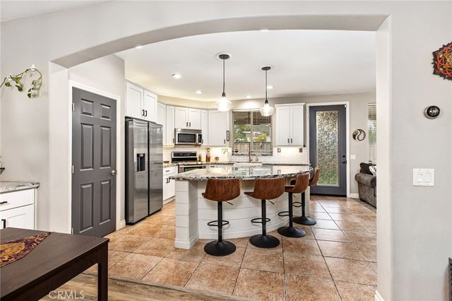 33496 Cedar Creek, Lake Elsinore, CA 92532