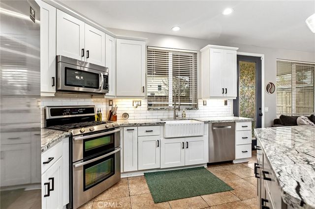 33496 Cedar Creek, Lake Elsinore, CA 92532