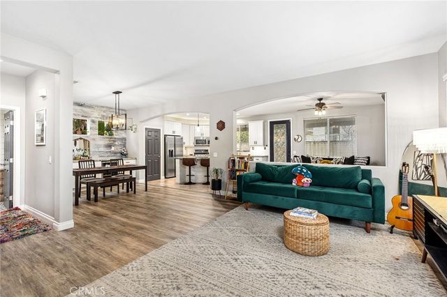 33496 Cedar Creek, Lake Elsinore, CA 92532