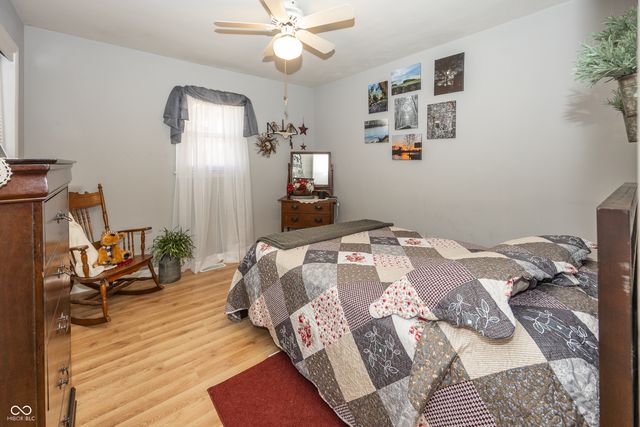 926 E Post Road, Anderson, IN 46012