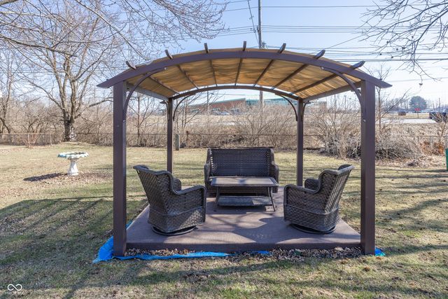 926 E Post Road, Anderson, IN 46012