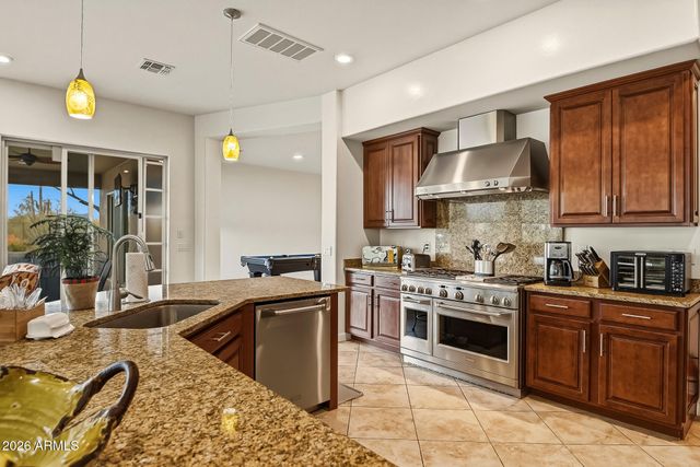 6024 E BRAMBLE BERRY Lane, Cave Creek, AZ 85331