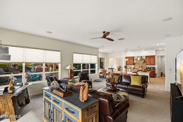 6024 E BRAMBLE BERRY Lane, Cave Creek, AZ 85331