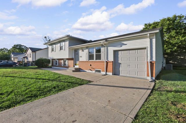 2050 Willow Run Road, Grove City, OH 43123