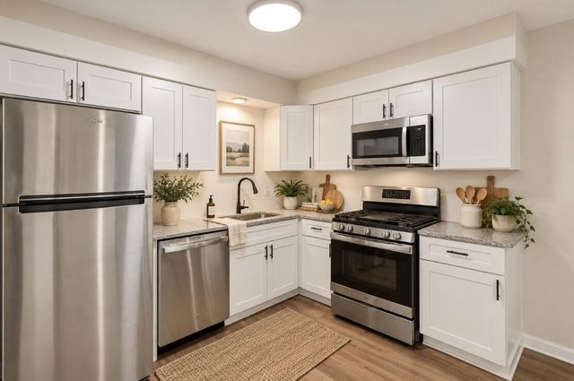 2050 Willow Run Road, Grove City, OH 43123
