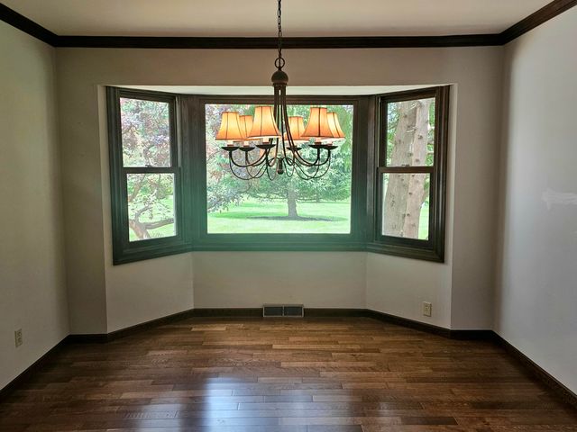 3806 Hastings Court, Valparaiso, IN 46383