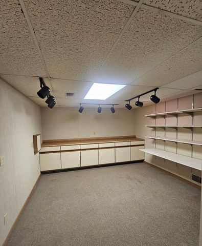 3806 Hastings Court, Valparaiso, IN 46383