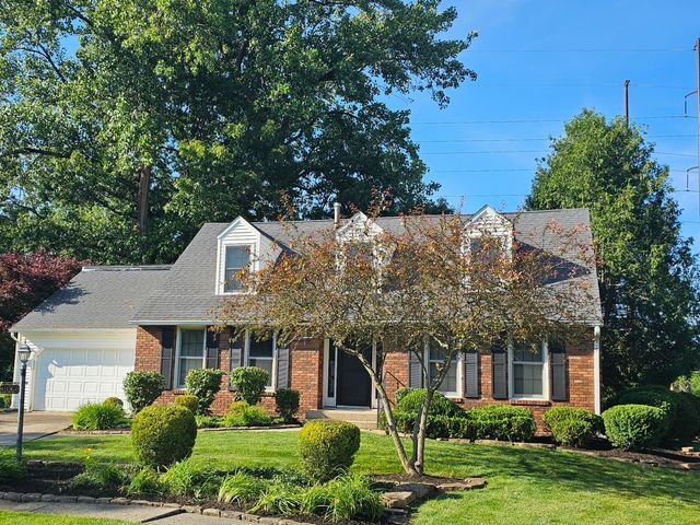3806 Hastings Court, Valparaiso, IN 46383