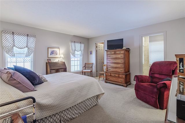 47 Falcon Trail, Pittsford, NY 14534