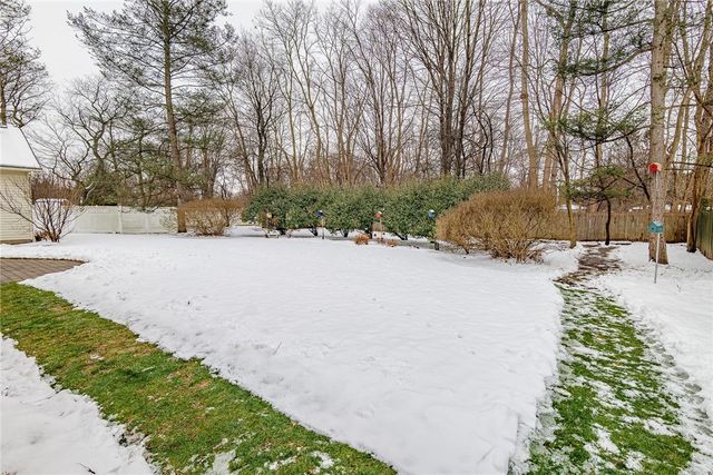 47 Falcon Trail, Pittsford, NY 14534