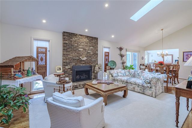 47 Falcon Trail, Pittsford, NY 14534