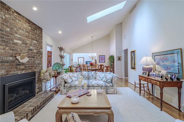 47 Falcon Trail, Pittsford, NY 14534