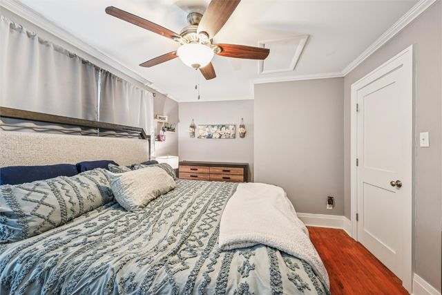 716 F Avenue NW, Cedar Rapids, IA 52405