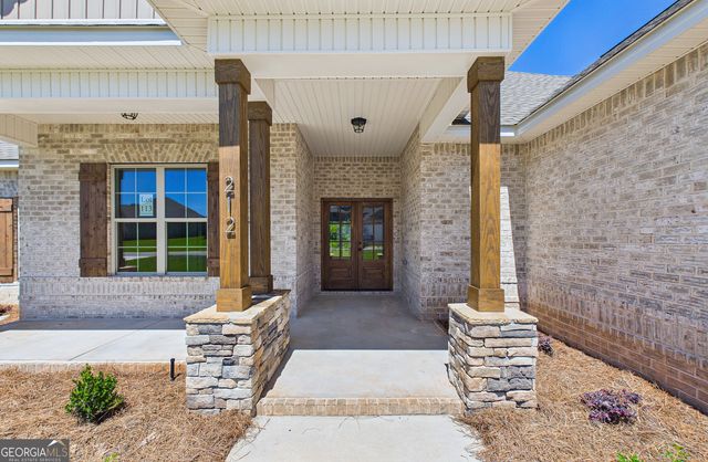 212 Golden Chestnut Bend, Bonaire, GA 31005