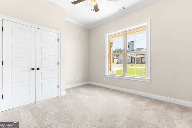 212 Golden Chestnut Bend, Bonaire, GA 31005