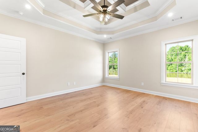 212 Golden Chestnut Bend, Bonaire, GA 31005