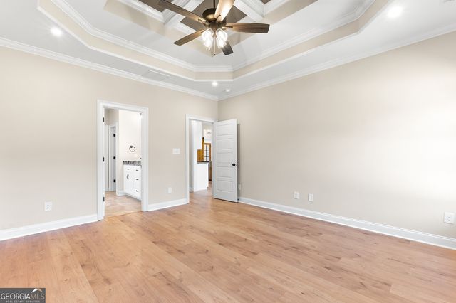 212 Golden Chestnut Bend, Bonaire, GA 31005