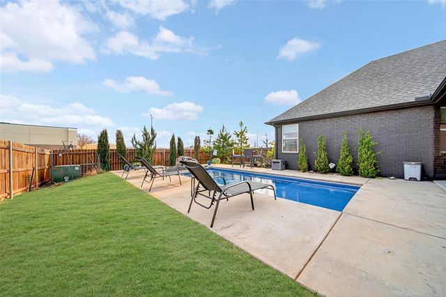 12912 NW 140th Terrace, Piedmont, OK 73078