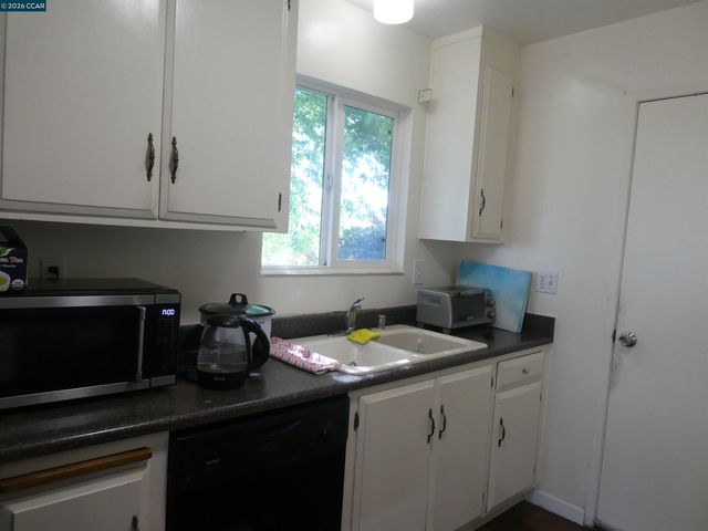 2908 Sargent Ave, San Pablo, CA 94806