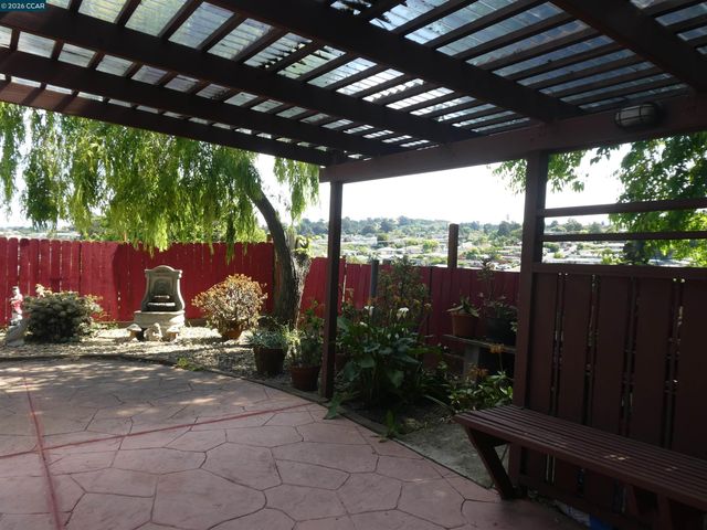 2908 Sargent Ave, San Pablo, CA 94806