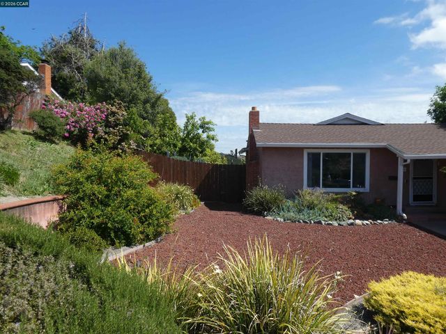 2908 Sargent Ave, San Pablo, CA 94806
