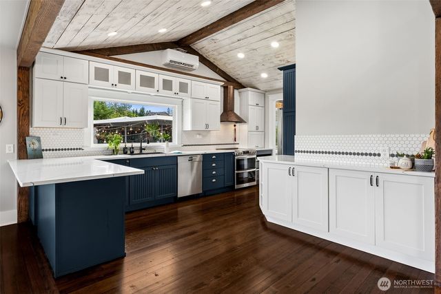 11310 SE Southworth Drive, Port Orchard, WA 98366