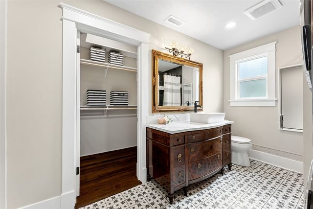 11310 SE Southworth Drive, Port Orchard, WA 98366