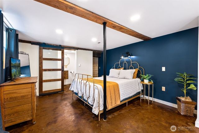 11310 SE Southworth Drive, Port Orchard, WA 98366