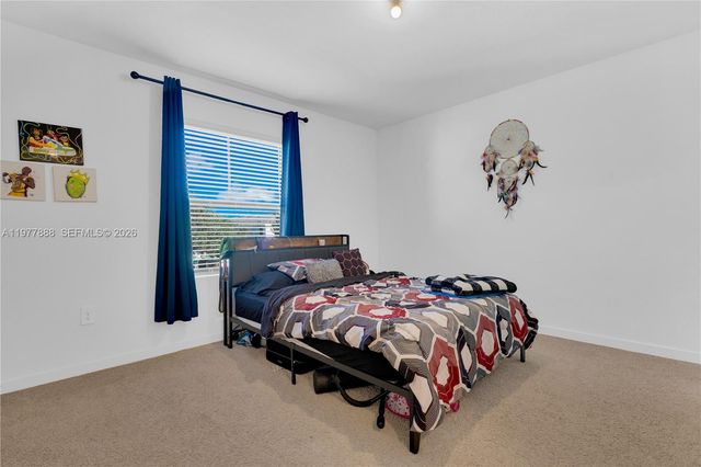 117 NE 3rd Ct, Florida City, FL 33034